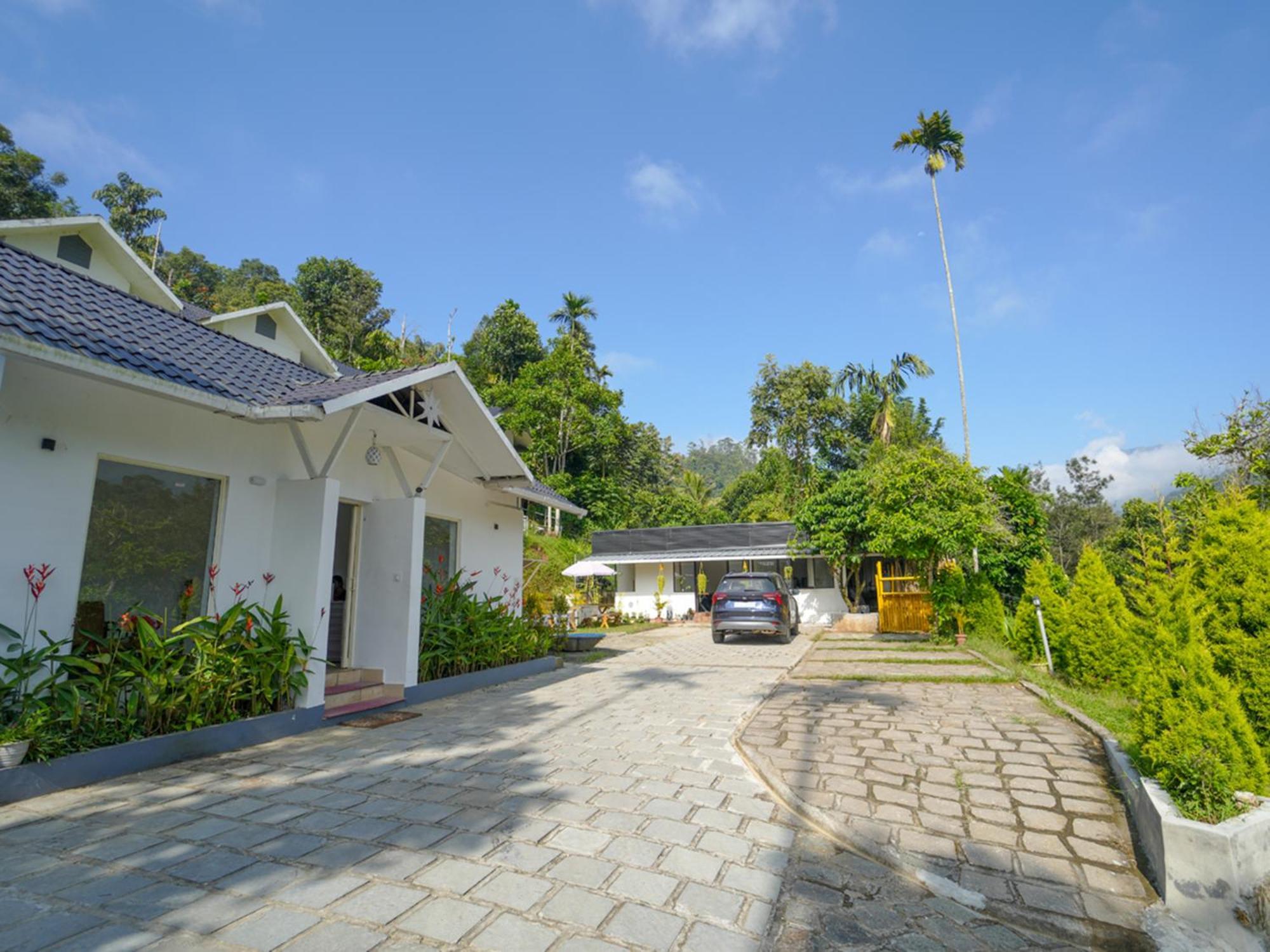 Munnar Majestic Resort With Pool Exterior photo