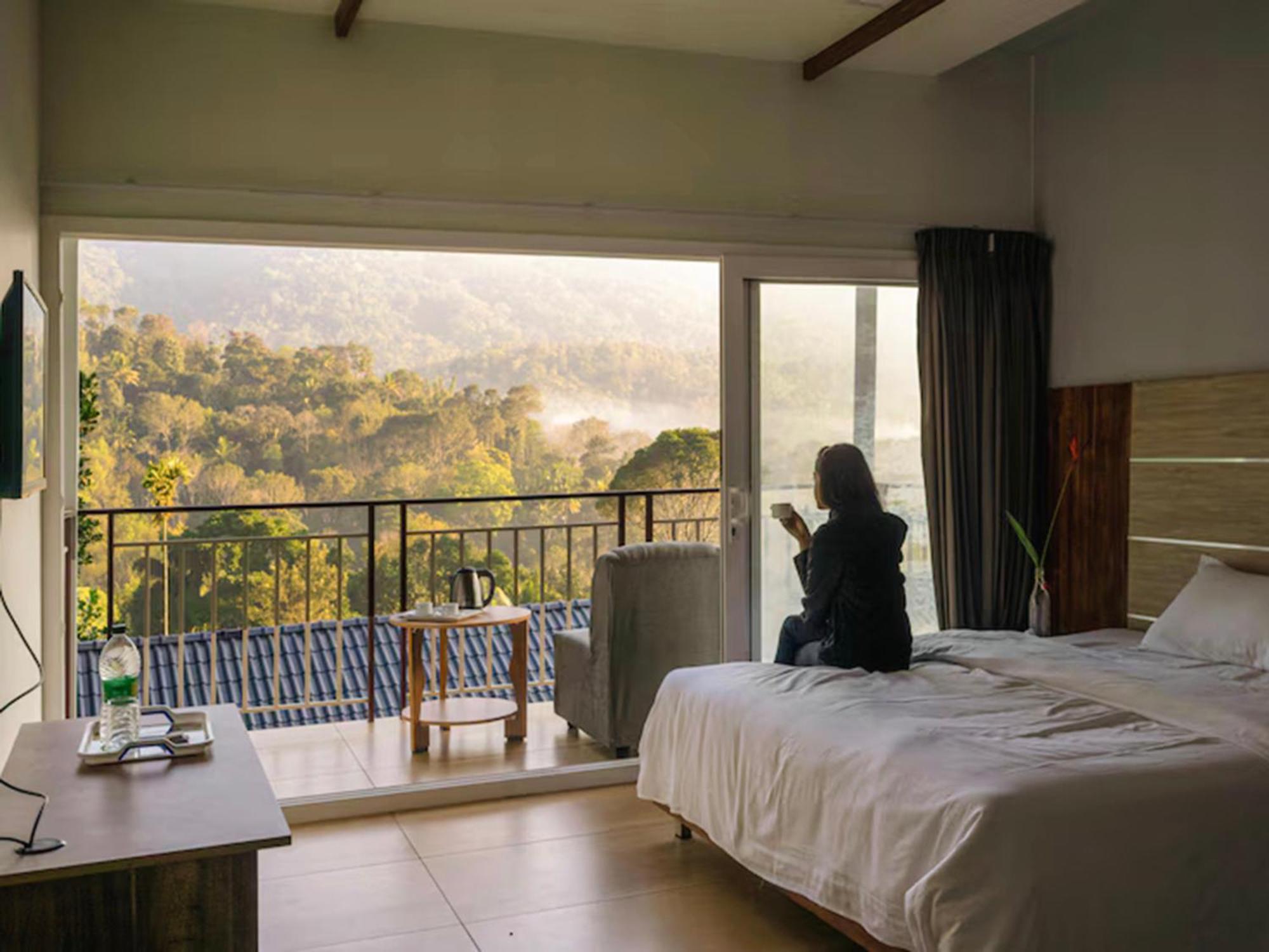 Munnar Majestic Resort With Pool Exterior photo